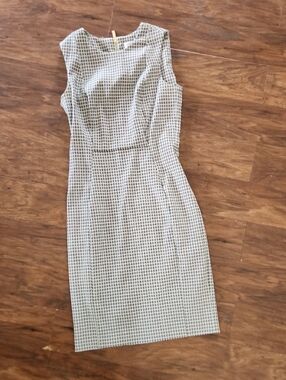 Calvin Klein Black and White Sleeveless Sheath Dress